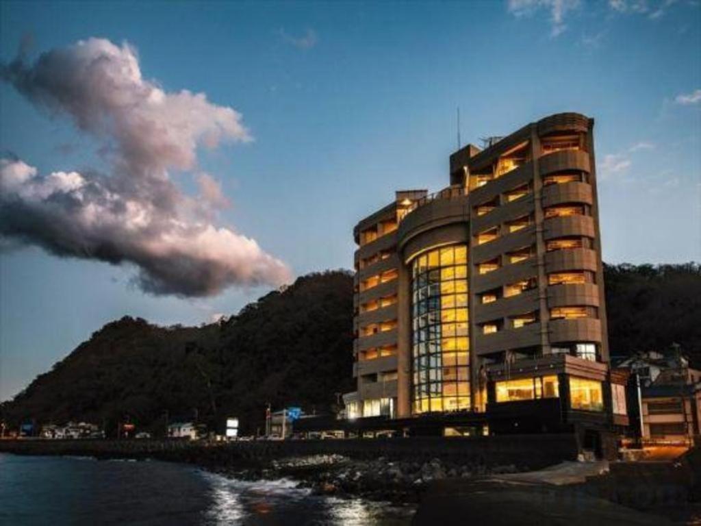Luxury Wa Hotel Kaze No Kaori Ито Екстериор снимка